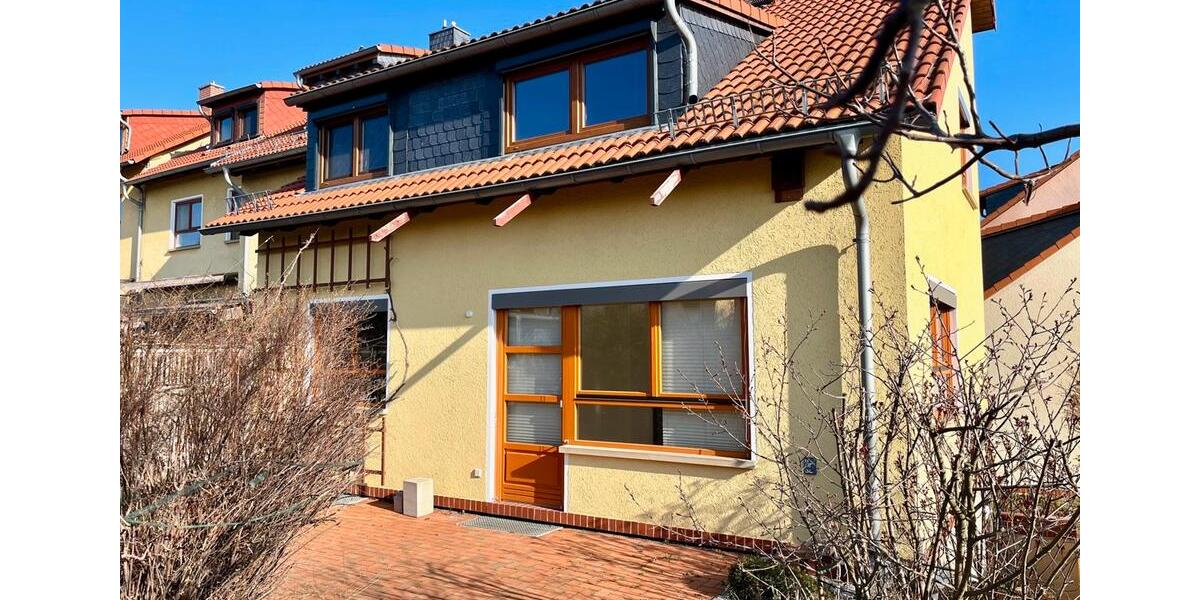 Reihenhaus Bannewitz - 6 Zimmer, 166 m&sup2;, 2.158&euro; | Angebot:25977535