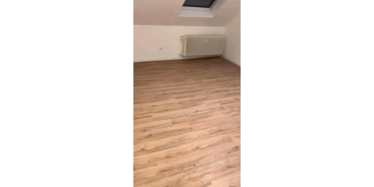 Dachgeschoßwohnung Weiler bei Bingen - 3 Zimmer, 75 m&sup2;, 1.070&euro; | Angebot:25572231