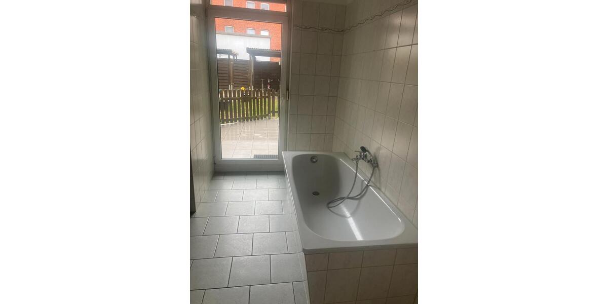 Erdgeschoßwohnung Wittenberge - 3 Zimmer, 92 m&sup2;, 640&euro; | Angebot:26004851