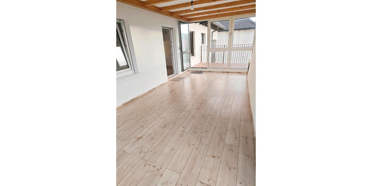 Etagenwohnung Malsch - 3 Zimmer, 100 m&sup2;, 850&euro; | Angebot:23834914