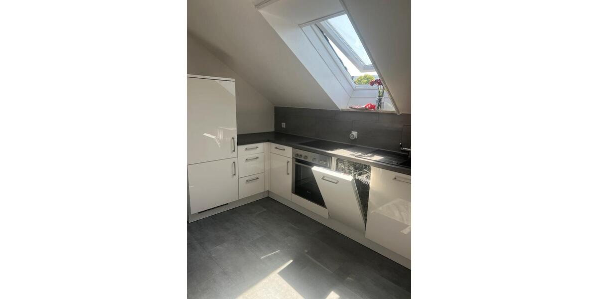Dachgeschoßwohnung Klettgau - 2.5 Zimmer, 45 m&sup2;, 600&euro; | Angebot:26705306