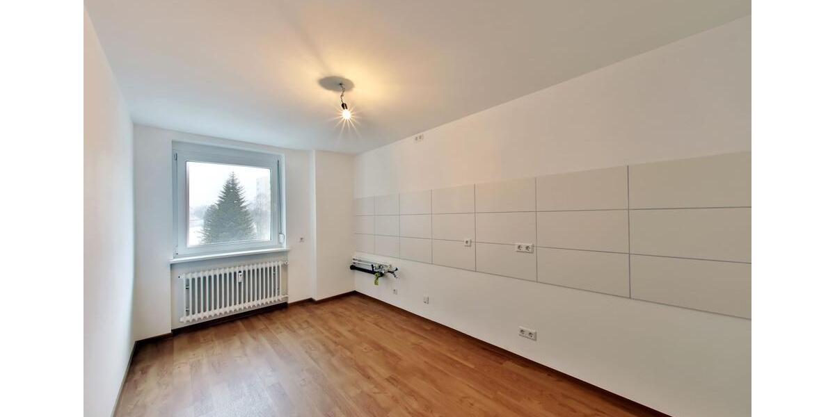 ** Top sanierte 2-Zimmer-Wohnung o.Blk. ** 2 zimmer