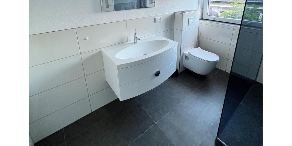 Erdgeschoßwohnung Meschede - 2 Zimmer, 70 m&sup2;, 570&euro; | Angebot:26462855