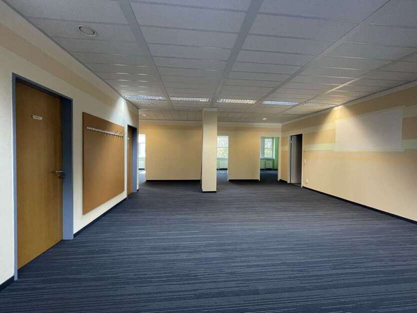 Genügend Platz zum Wachsen- Ihr neues Büro in den Gohlis Arkaden! 11 zimmer