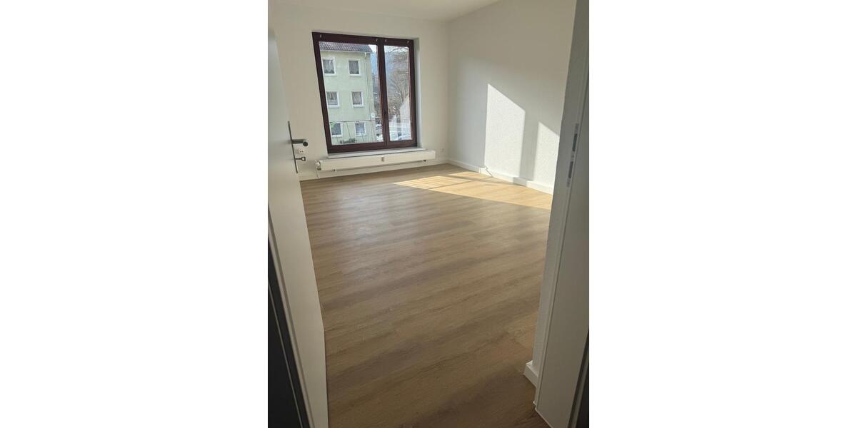 Etagenwohnung Bad Schandau - 4 Zimmer, 71 m&sup2;, 495&euro; | Angebot:25352444