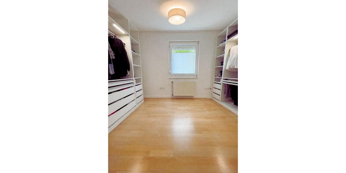 Hochparterre Baden-Baden Baden - 3 Zimmer, 69 m&sup2;, 980&euro; | Angebot:26044415