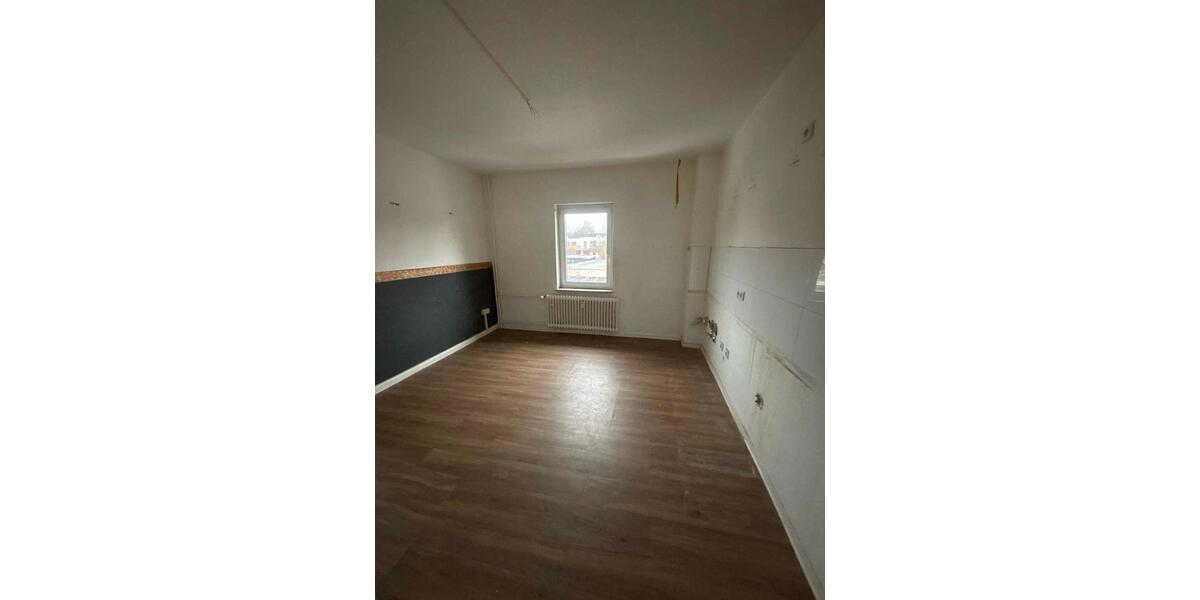 Etagenwohnung Bevern - 3 Zimmer, 78 m&sup2;, 490&euro; | Angebot:26645678