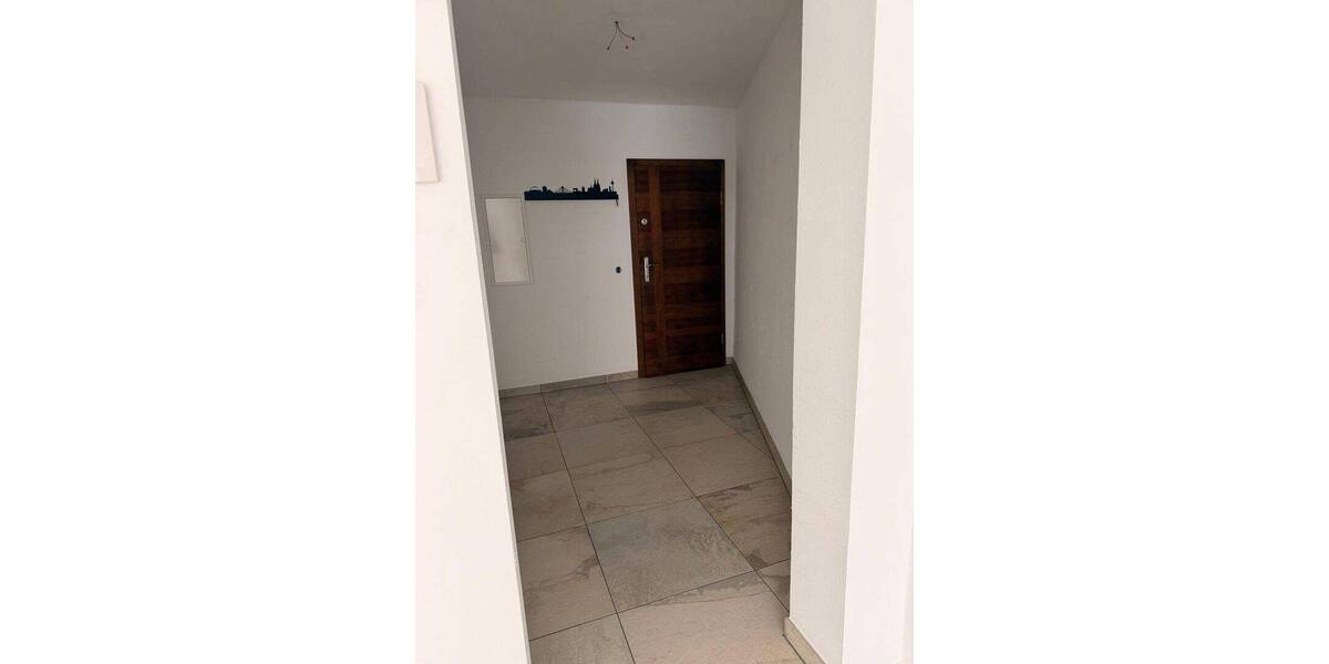 Etagenwohnung Pulheim Brauweiler - 3 Zimmer, 131 m&sup2;, 1.700&euro; | Angebot:26867370