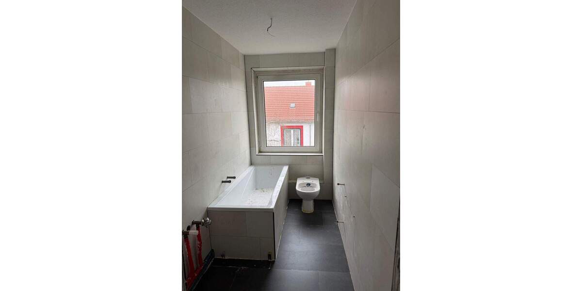 Etagenwohnung Zeitz Aue - 3 Zimmer, 60 m&sup2;, 370&euro; | Angebot:26740170