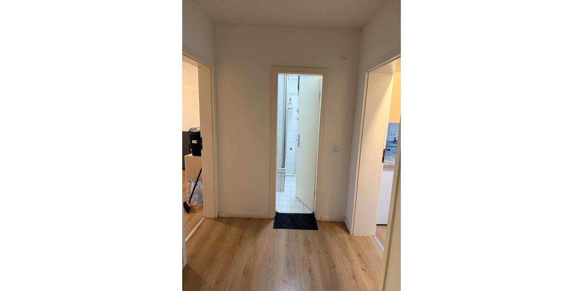 Etagenwohnung Voerde (Niederrhein) - 2 Zimmer, 50 m&sup2;, 650&euro; | Angebot:24471234