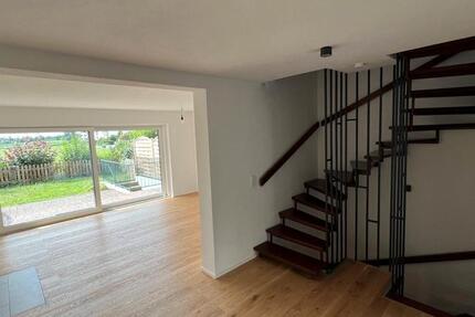 Haus Markdorf - 6 Zimmer, 137 m&sup2;, 1.980&euro; | Angebot:27620201