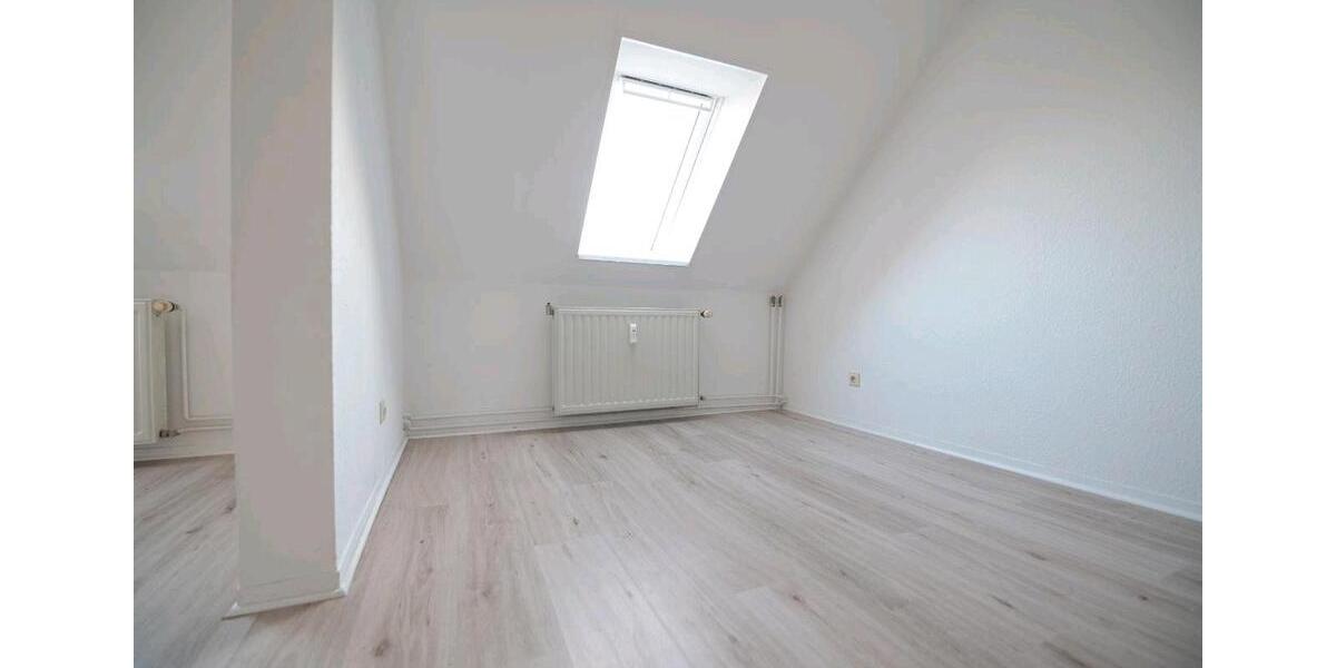 Dachgeschoßwohnung Eberswalde - 3 Zimmer, 68 m&sup2;, 405&euro; | Angebot:26381825