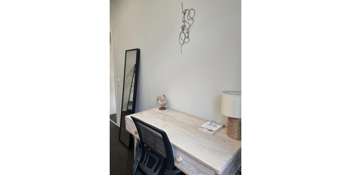 Voll möblierte 2-Zimmer-Whg. im Zentrum von Cottbus-3 Personen(I) 2 zimmer