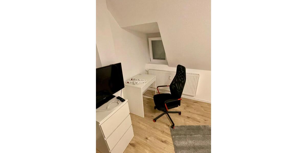 Wohnen auf Zeit Ludwigsburg Eglosheim - 1 Zimmer, 12 m&sup2;, 495&euro; | Angebot:25102387