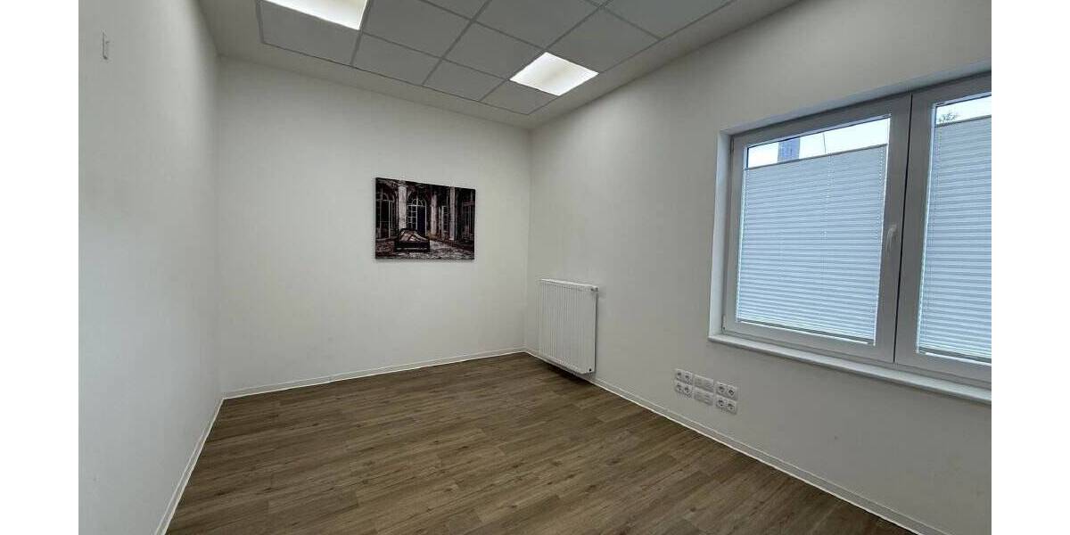Moderne Büro-Praxisfläche in Top-Lage 9 zimmer