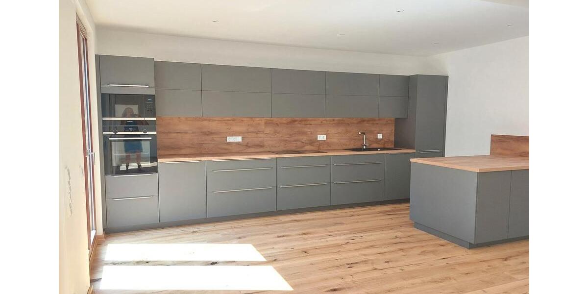 Etagenwohnung Markkleeberg - 4 Zimmer, 132 m&sup2;, 1.835&euro; | Angebot:26223313