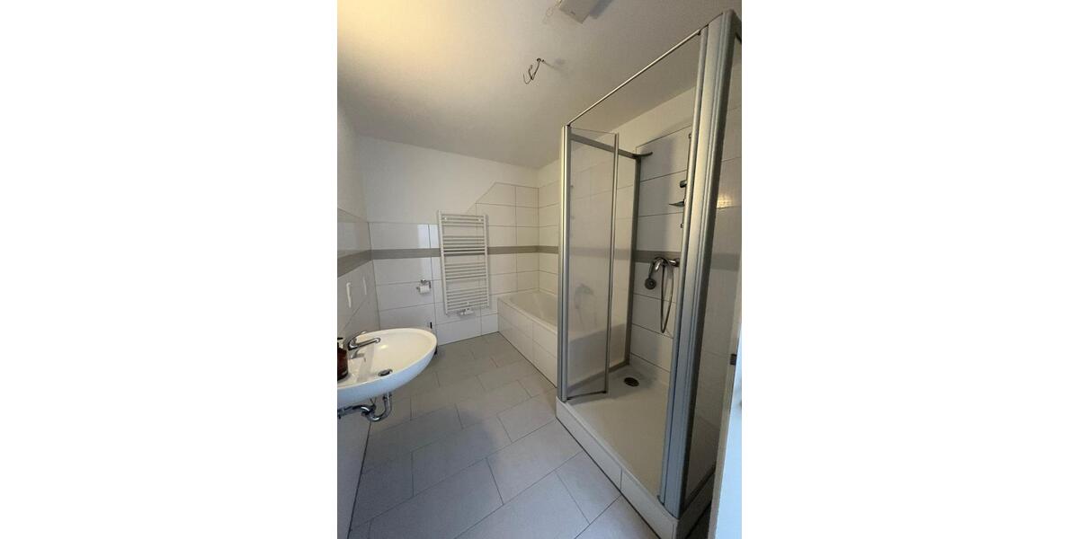 Etagenwohnung Auerbach/Vogtland Vogtland - 3 Zimmer, 102 m&sup2;, 700&euro; | Angebot:23844966