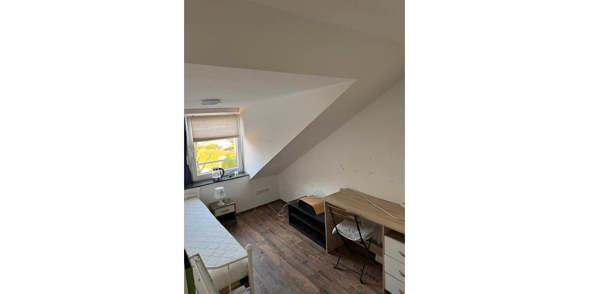 Etagenwohnung Kleve - 1 Zimmer, 16 m&sup2;, 390&euro; | Angebot:24619354