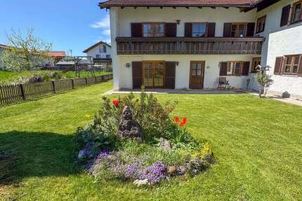 Haus Teisendorf Hausmoning - 4 Zimmer, 103 m&sup2;, 950&euro; | Angebot:26348485