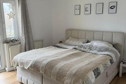 NEU renoviert, 3 ZKB Balkon, Zentral ruhig, Erdgeschoß, Einbauküche möbliert 3 zimmer