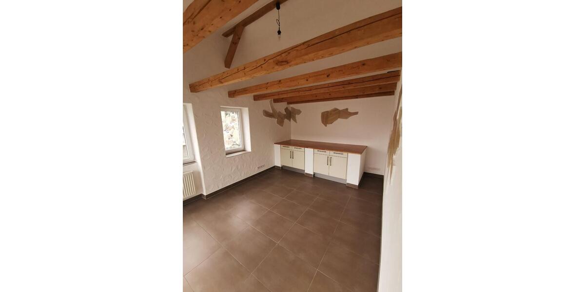 Haus mit großem Garten: 150m² Wohnfläche, Terasse, Garage, Garten 7 zimmer