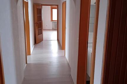 Wohnung Freden (Leine) - 4 Zimmer, 130 m&sup2;, 620&euro; | Angebot:24764074