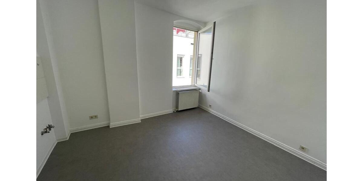 Etagenwohnung Dillenburg - 4 Zimmer, 65 m&sup2;, 650&euro; | Angebot:26425617
