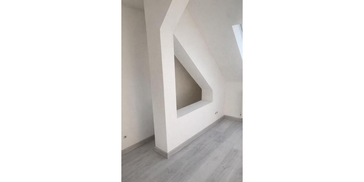 Dachgeschoßwohnung Hofheim am Taunus - 1 Zimmer, 50 m&sup2;, 590&euro; | Angebot:24577362