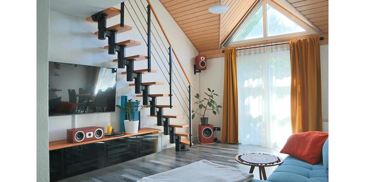 Wunderschöne helle und moderne Maisonette Wohnung 3 Zimmer 3 zimmer