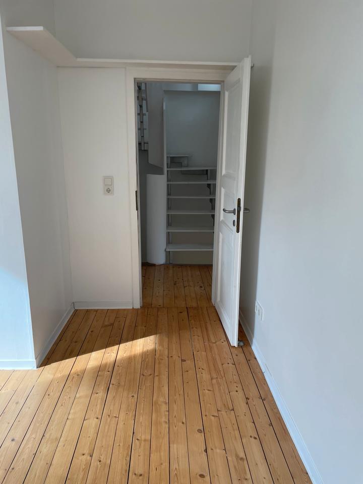 Helles gemütliches Haus Nähe Klinikum in Kaiserslautern zu verm