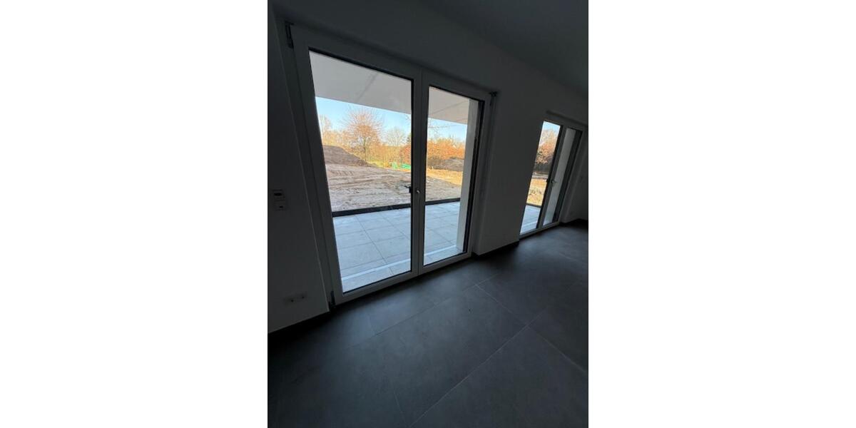 Terrassenwohnung Bergisch Gladbach Paffrath - 2 Zimmer, 73 m&sup2;, 1.100&euro; | Angebot:23633156