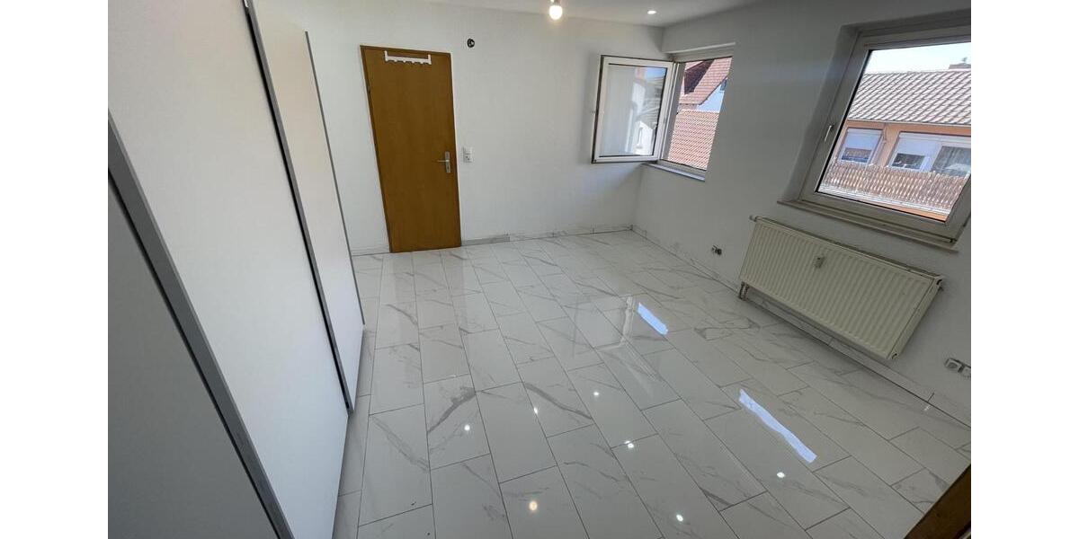 Etagenwohnung Erlenbach am Main - 3 Zimmer, 88 m&sup2;, 900&euro; | Angebot:26697458
