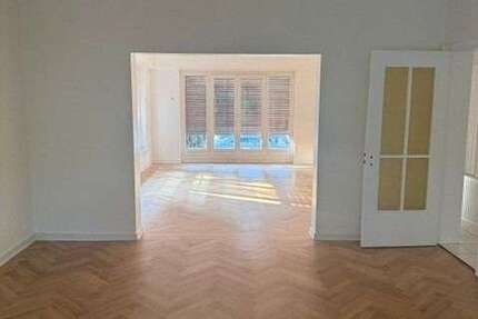 Wohnung Hamburg Hohenfelde - 3 Zimmer, 105 m&sup2;, 2.100&euro; | Angebot:27265006