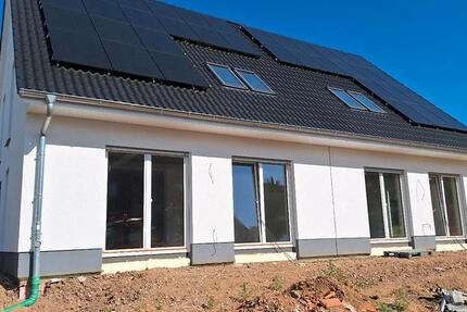 Haus Springe - 5 Zimmer, 140 m&sup2;, 1.680&euro; | Angebot:27610278