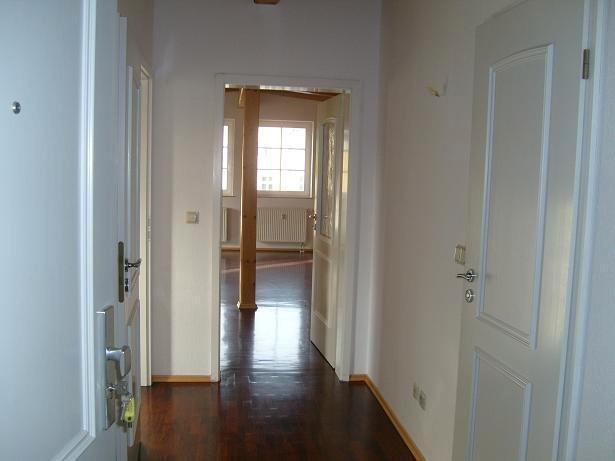 Dachgeschoßwohnung Bautzen - 2 Zimmer, 72 m&sup2;, 432&euro; | Angebot:26060832