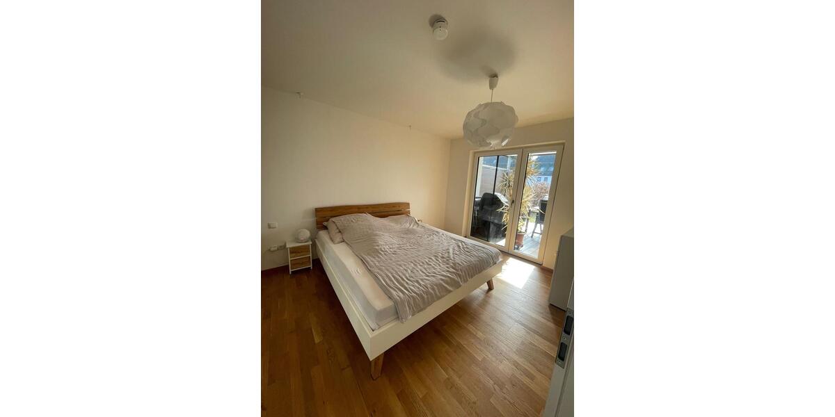Erdgeschoßwohnung Deggendorf - 3 Zimmer, 91 m&sup2;, 1.355&euro; | Angebot:26048591