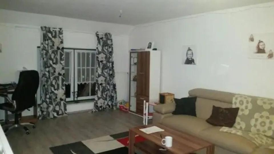 Etagenwohnung Moormerland - 3 Zimmer, 100 m&sup2;, 880&euro; | Angebot:25835581
