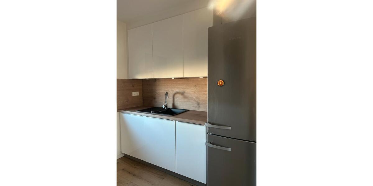 Etagenwohnung Neusäß - 4 Zimmer, 90 m&sup2;, 1.600&euro; | Angebot:25049307