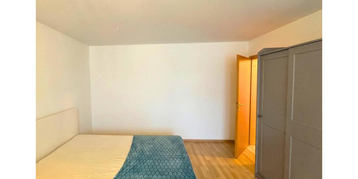 Etagenwohnung Dessau-Roßlau Dessau - 1 Zimmer, 35 m&sup2;, 300&euro; | Angebot:26544730