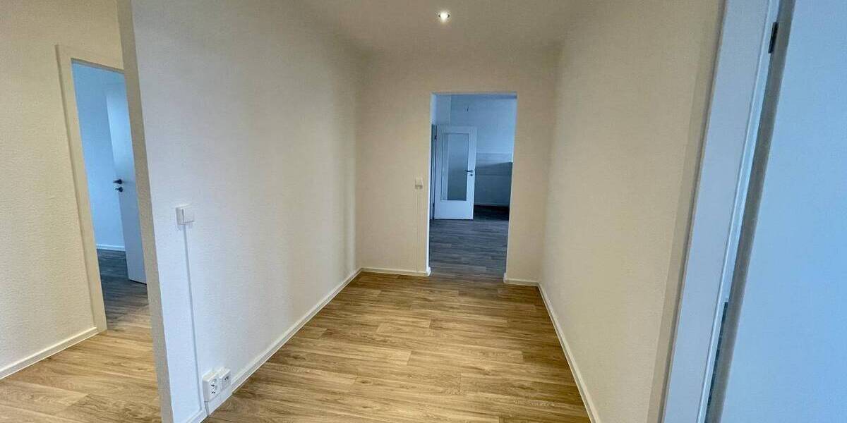 Etagenwohnung Chemnitz Helbersdorf - 5 Zimmer, 128 m&sup2;, 722&euro; | Angebot:26753525