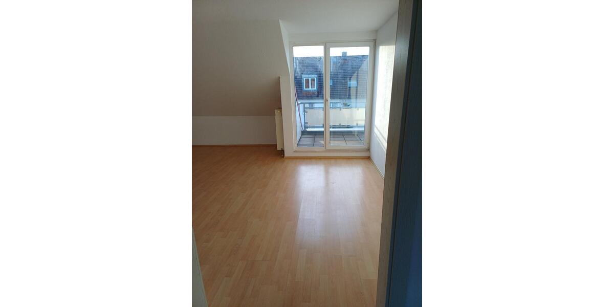 Dachgeschoßwohnung Coswig (Anhalt) - 2 Zimmer, 62 m&sup2;, 360&euro; | Angebot:24836812