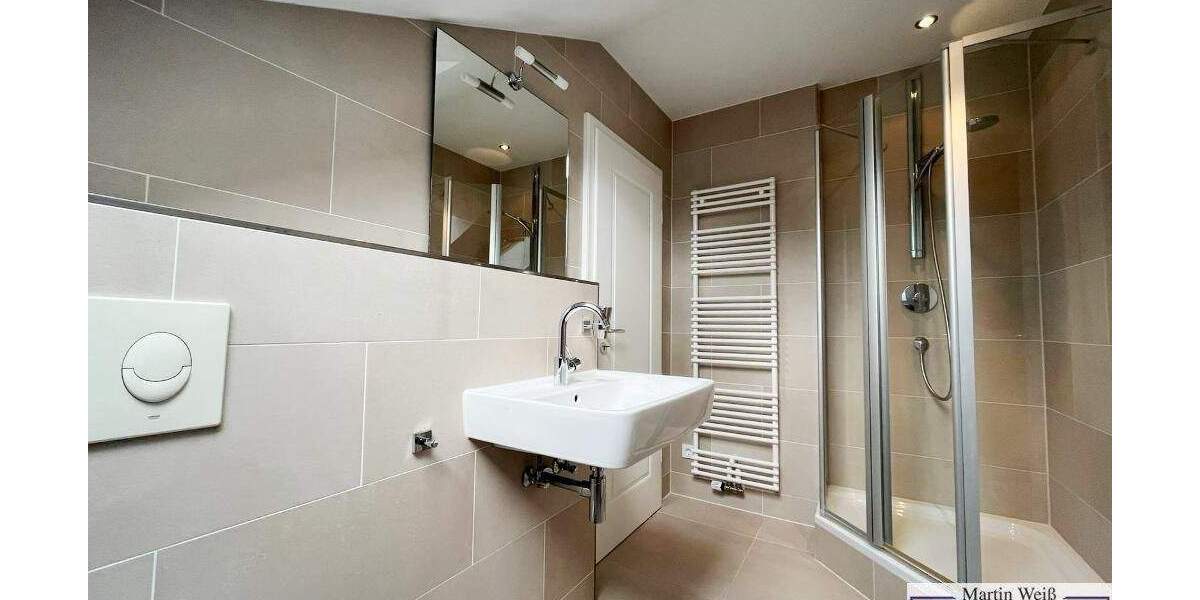 Stilvolle Doppelhaushälfte am Starnberger See in BergMaxhöhe 5 zimmer