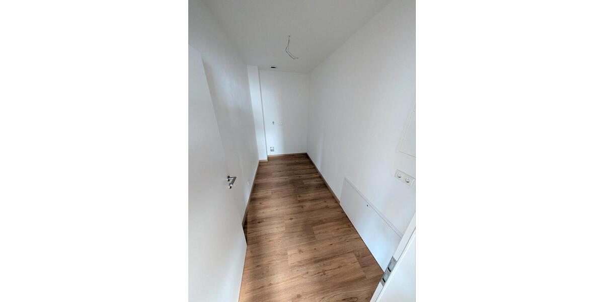 Etagenwohnung Winsen (Aller) - 3 Zimmer, 86 m&sup2;, 1.100&euro; | Angebot:25790293