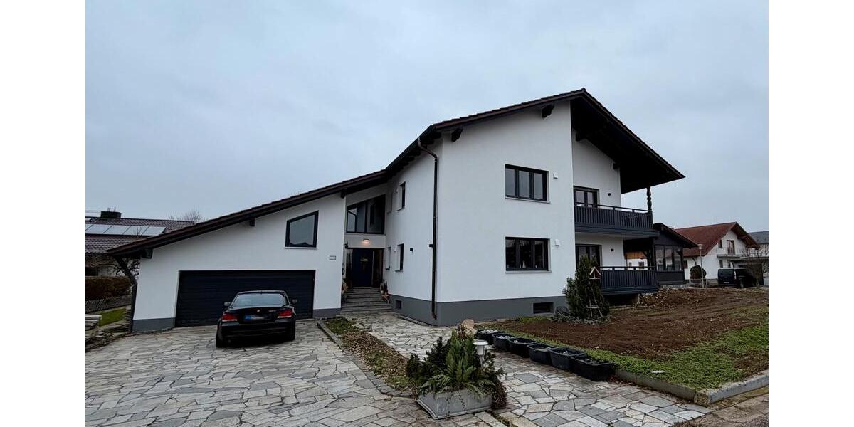 Etagenwohnung Wallersdorf - 5 Zimmer, 130 m&sup2;, 1.100&euro; | Angebot:25639624