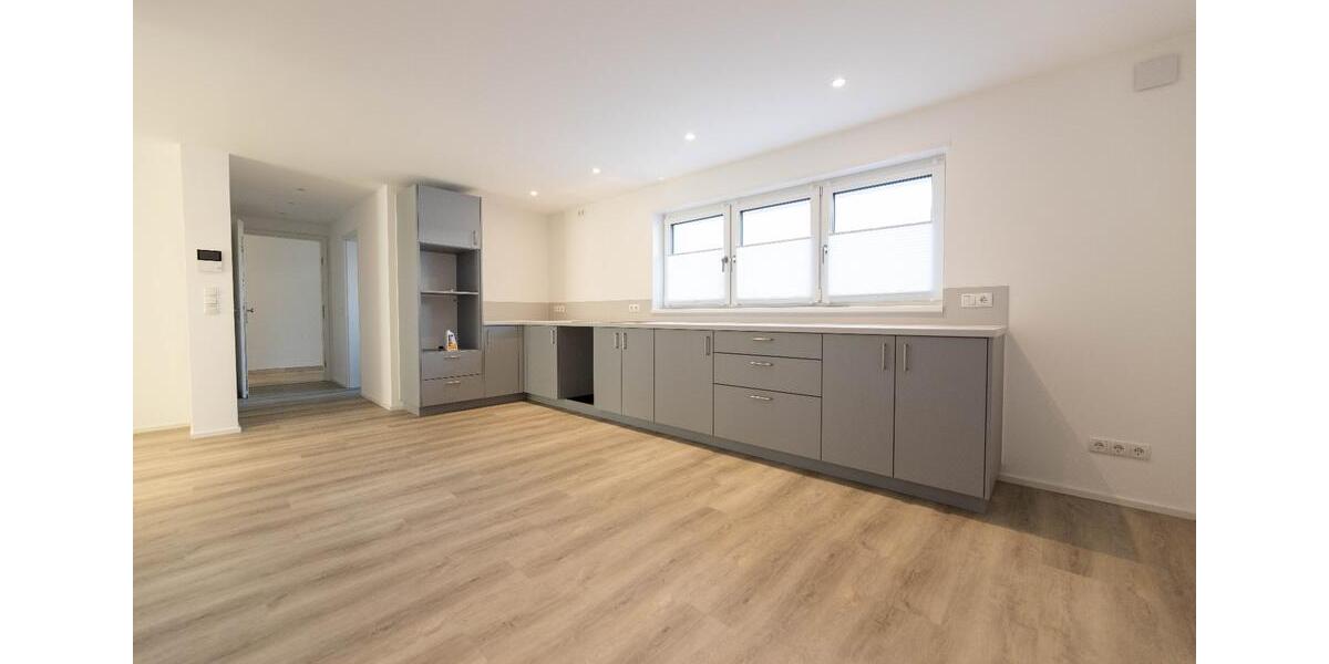 Erdgeschoßwohnung Ludwigshafen am Rhein Ludwigshafen-Oggersheim - 2.5 Zimmer, 112 m&sup2;, 1.600&euro; | Angebot:24662981