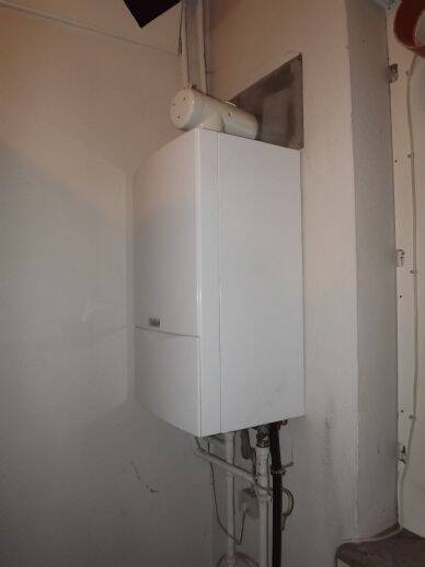 Gewerbeobjekt Kitzingen - 2 Zimmer, 395&euro; | Angebot:23638310