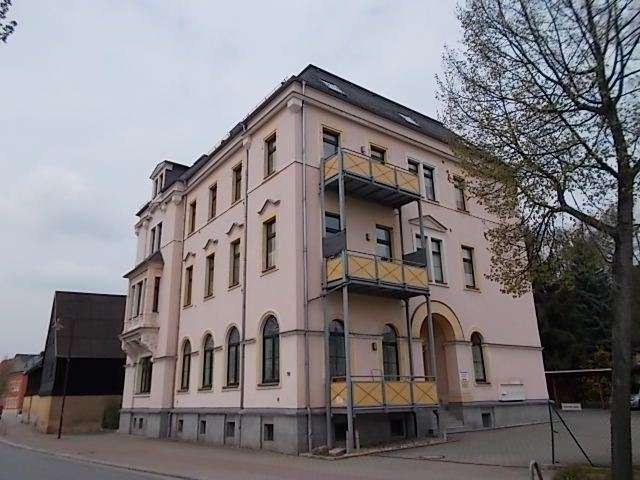 Etagenwohnung Oberlungwitz - 3 Zimmer, 87 m&sup2;, 479&euro; | Angebot:26963678