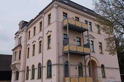 Wohnung Oberlungwitz - 3 Zimmer, 87 m&sup2;, 479&euro; | Angebot:26963678