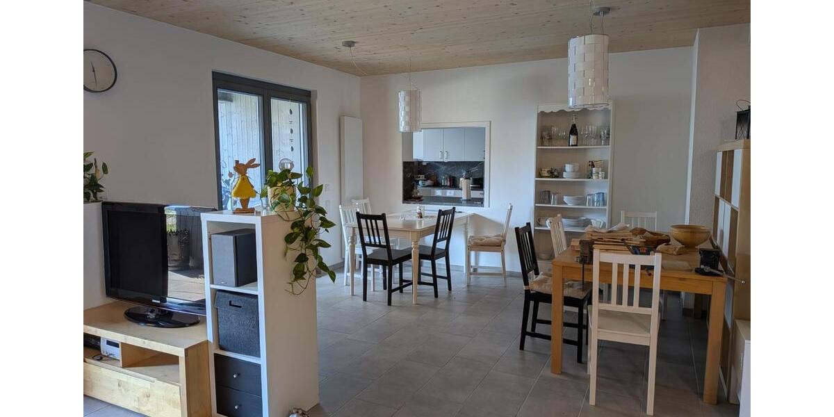 Wohnen auf Zeit Ehrenkirchen - 1 Zimmer, 20 m&sup2;, 680&euro; | Angebot:23851206