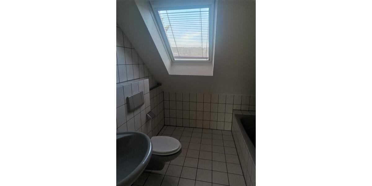 Dachgeschoßwohnung Miltenberg - 2 Zimmer, 50 m&sup2;, 530&euro; | Angebot:26682589
